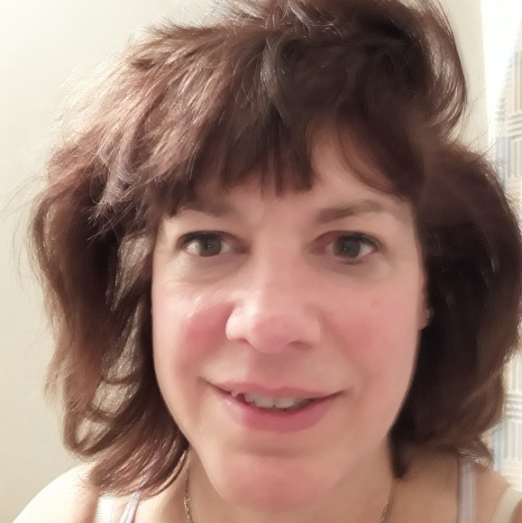 Meet your Posher, Marianne - Picture 2 of 2